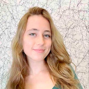 Imagen de chica a la que se le realizó una limpieza de piel plena y vital